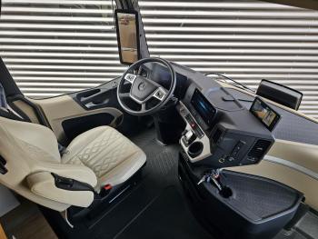 Mercedes-Benz ACTROS 2651 / 6x2 / STX  MOTORHOME / CAMPER